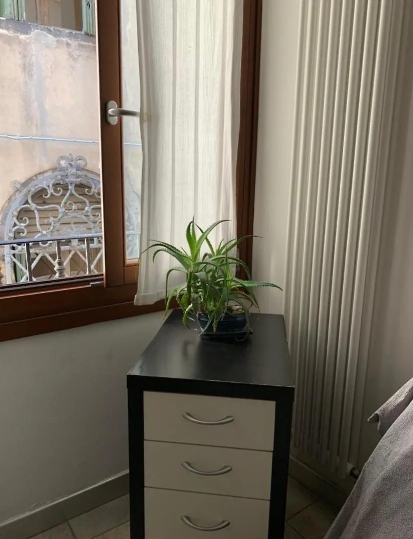 דירות קיוג'ה Casa Manuela Non Turisti Ma Ospiti